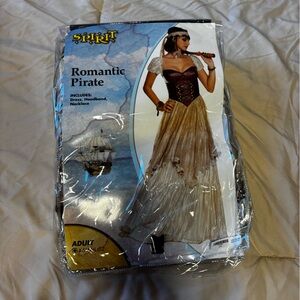 Spirit Romantic Pirate Costume